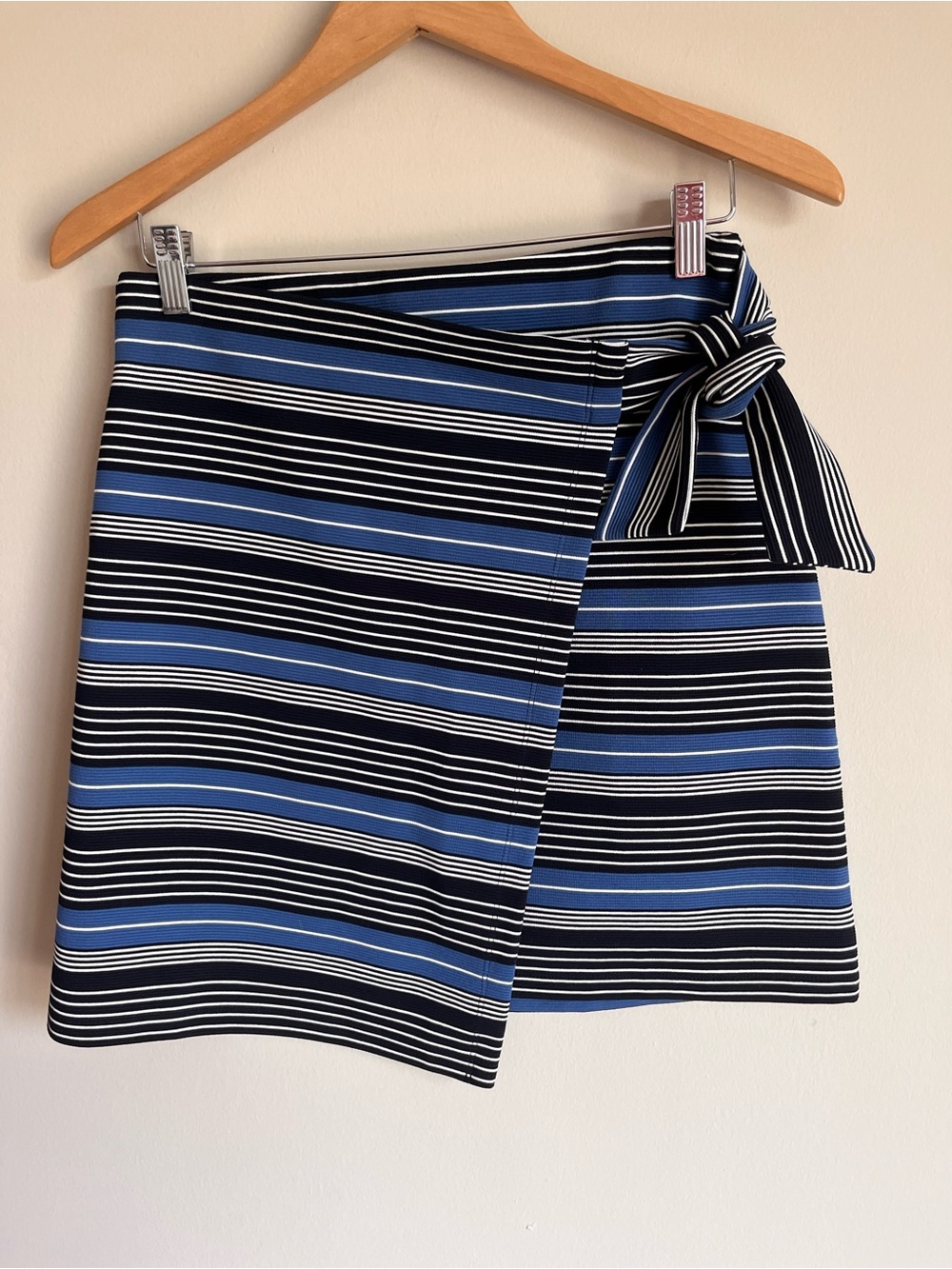 LOFT Women's Faux Wrap Side Tie Detail Blue/Black/White Stripe Mini Skirt XS